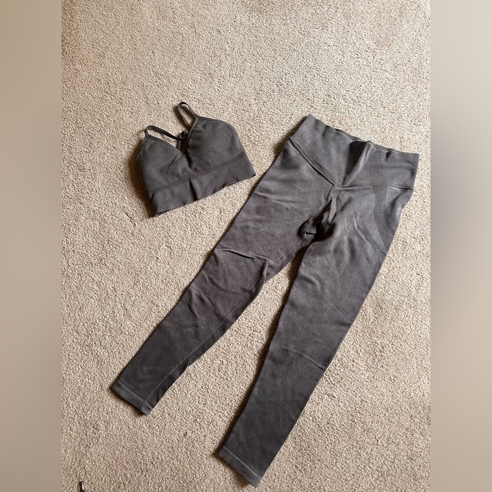 Gray/Green Sports Bra and Leggings Set Joy Lab